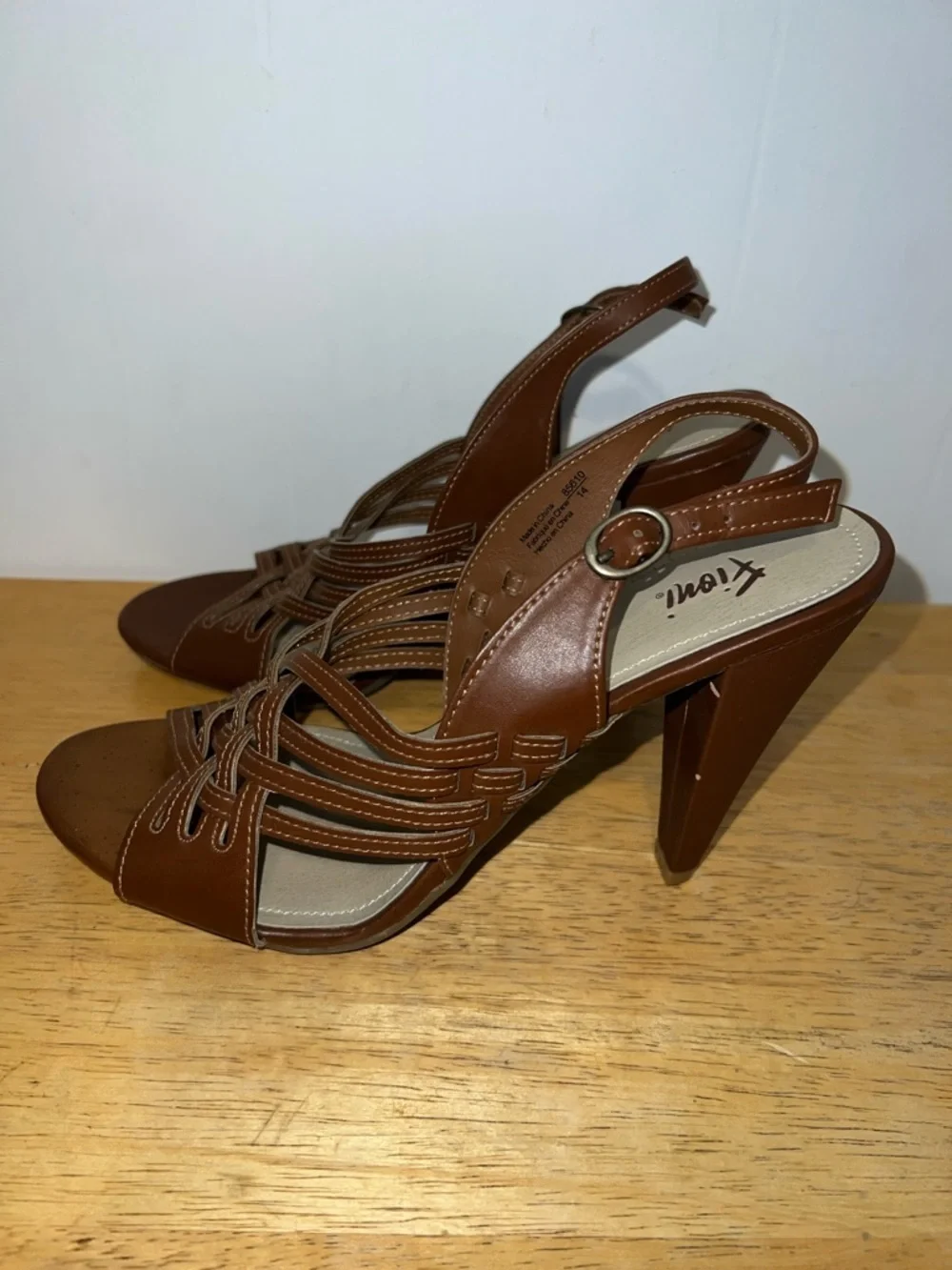 FIONI Clothing Brown Woven Slingback Heels